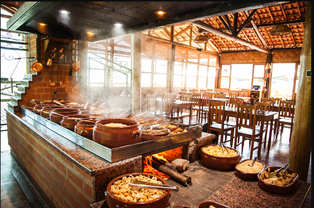 Restaurante Pedra do Baú em São Bento do Sapucaí na Serra da Mantiqueira